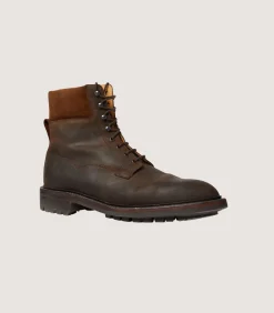Men'S Rough Out Nubuck Collared Boot With Commando Sole