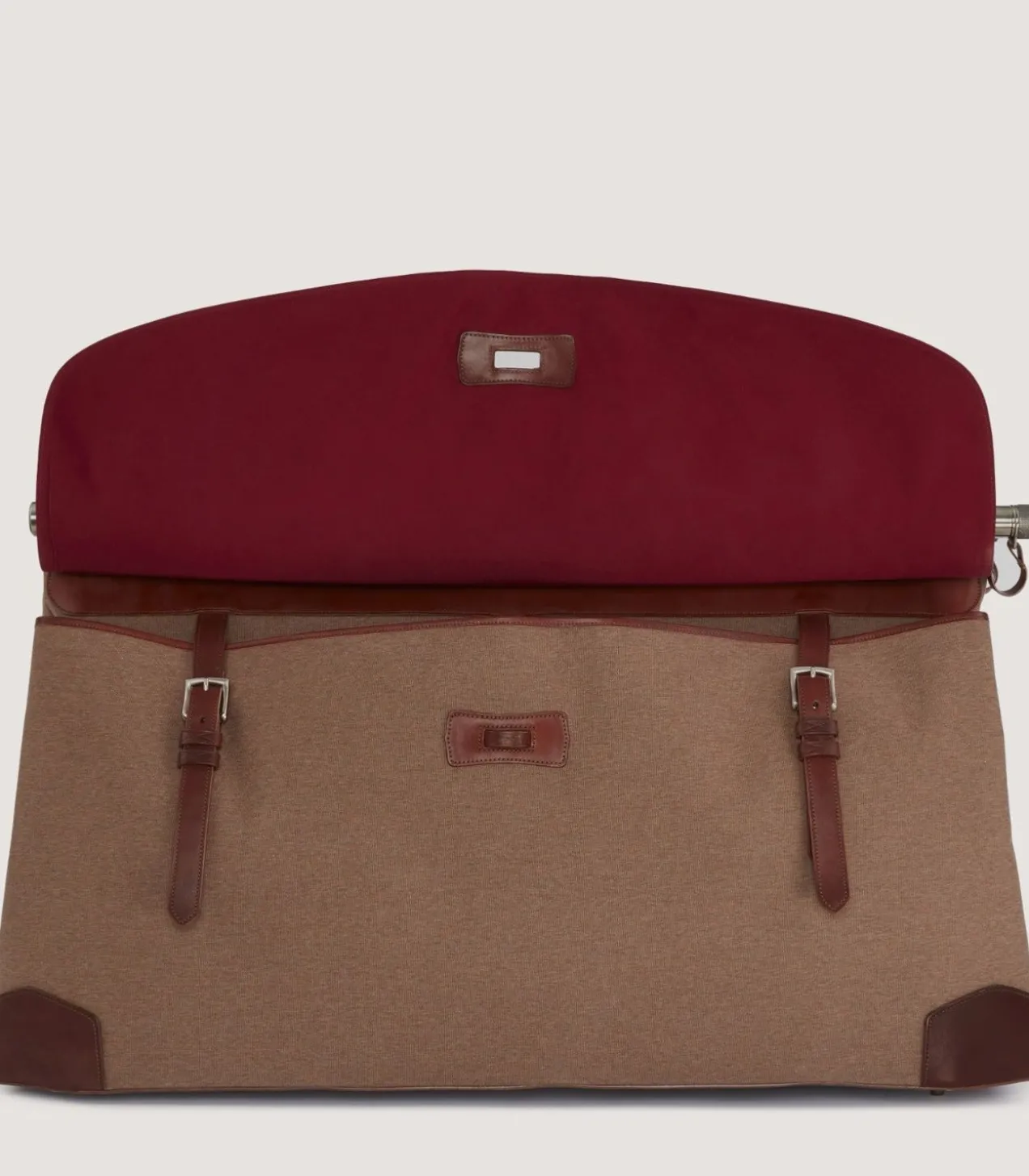 Side-By-Side Weekend Bag In Walnut